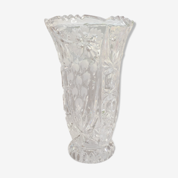 Vase vintage en cristal taillé de Bohême