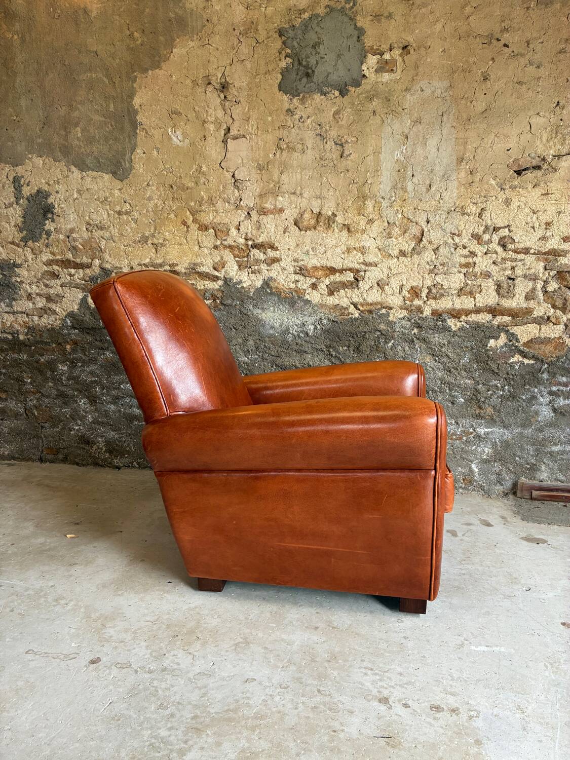 Lot de 4 fauteuils club, Cognac