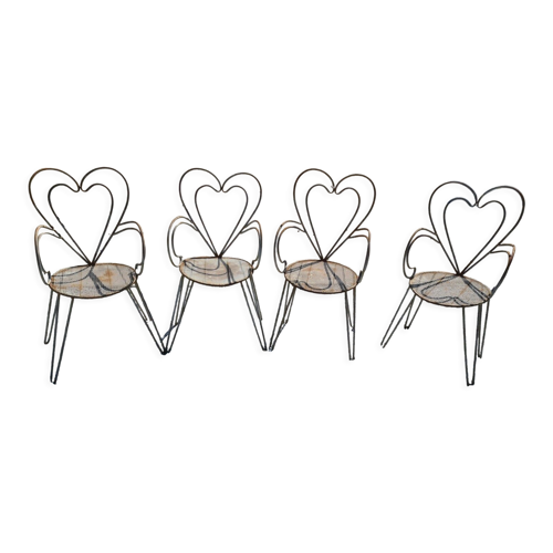 Chaises de jardin en fer en forme de coeur