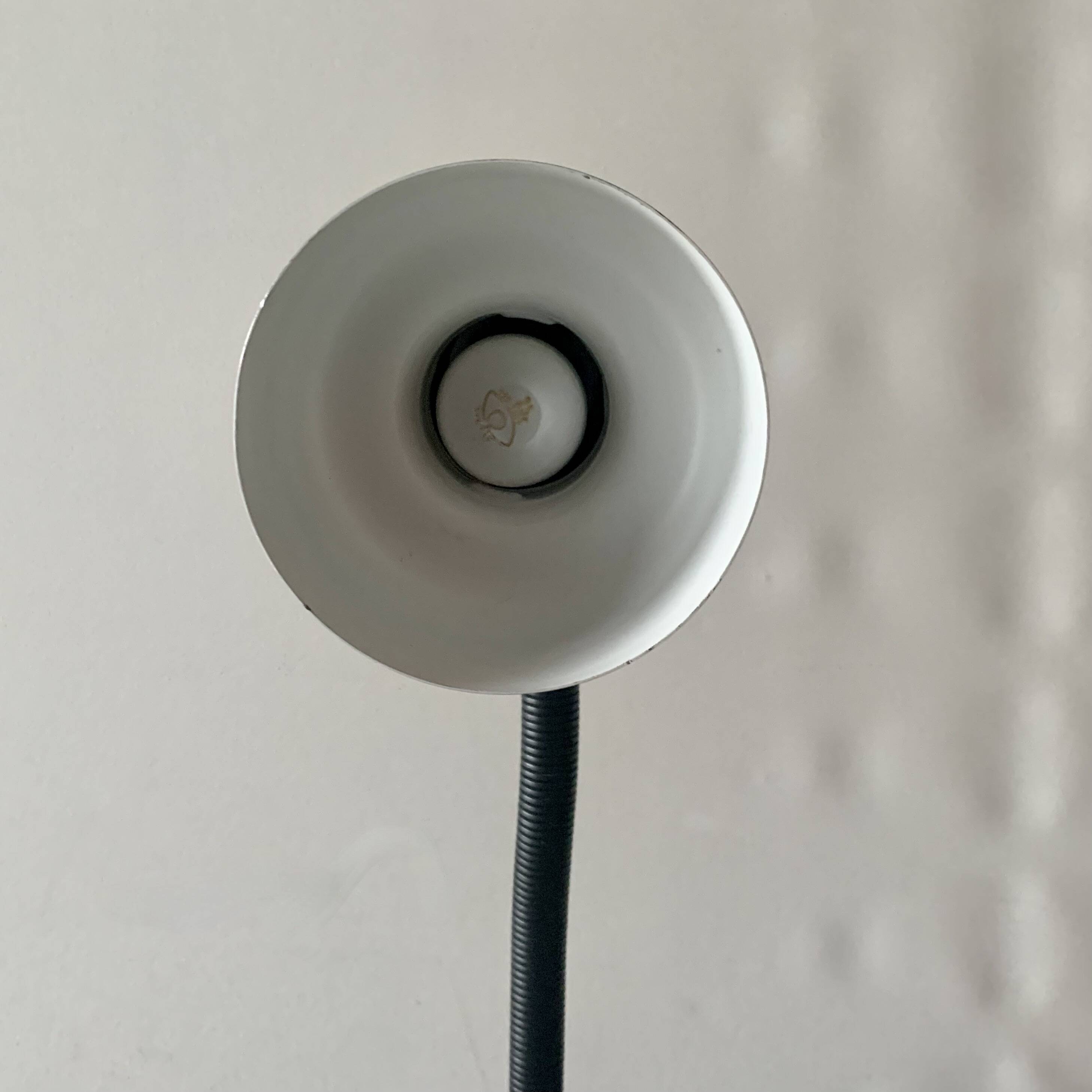 Vintage Wila desk lamp in black metal and aluminum