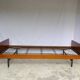 Daybed LC8 A.R.P. Pierre Guariche 1955