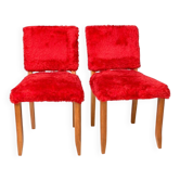 Pair of vintage wooden chairs with red fur effect upholstery – 1950