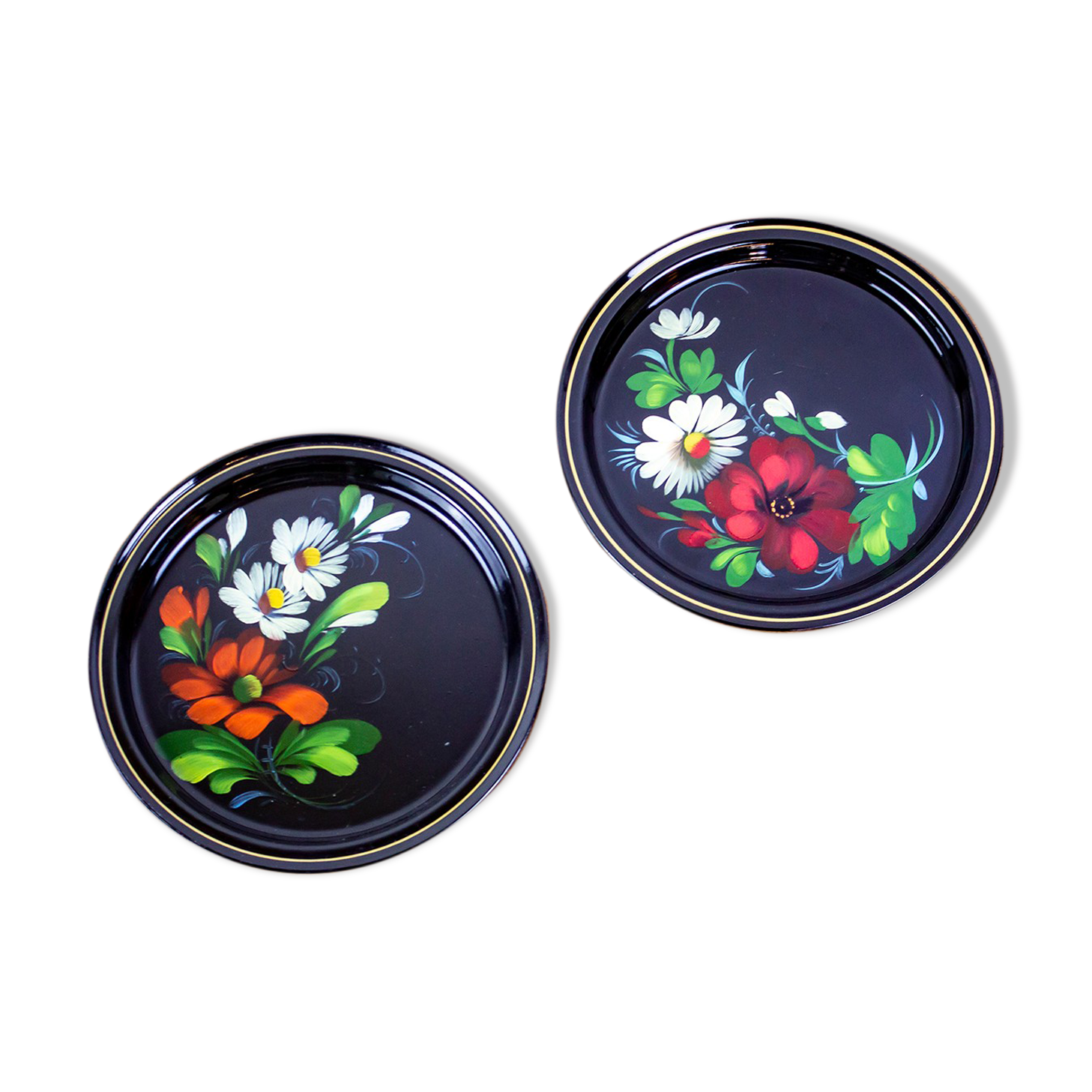 Pair of hand-painted metal plates - soviet style