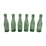 Série de 6 bouteilles à soda anciennes en verre