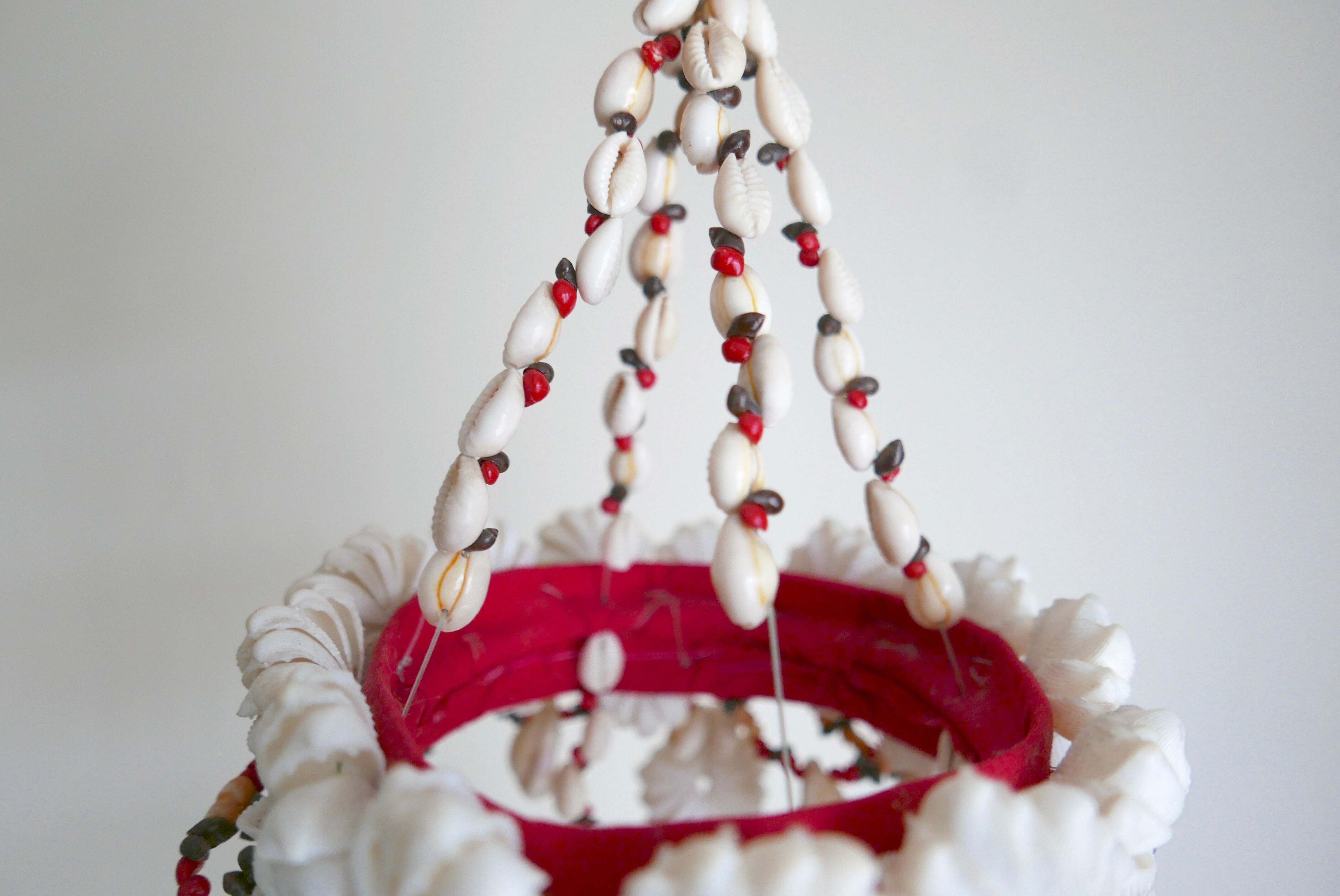 Suspension in seashells, 60s