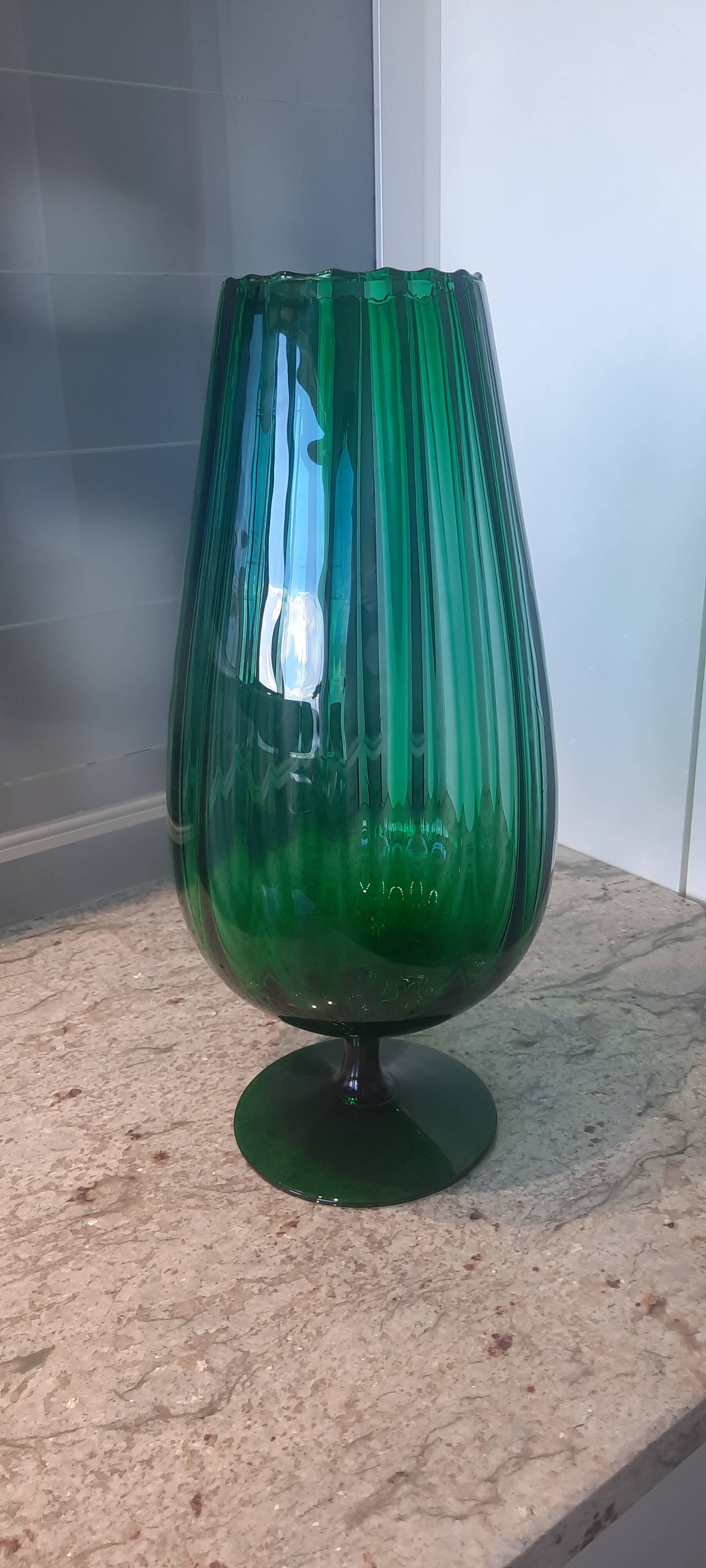 Vintage empoli crystal cup vase