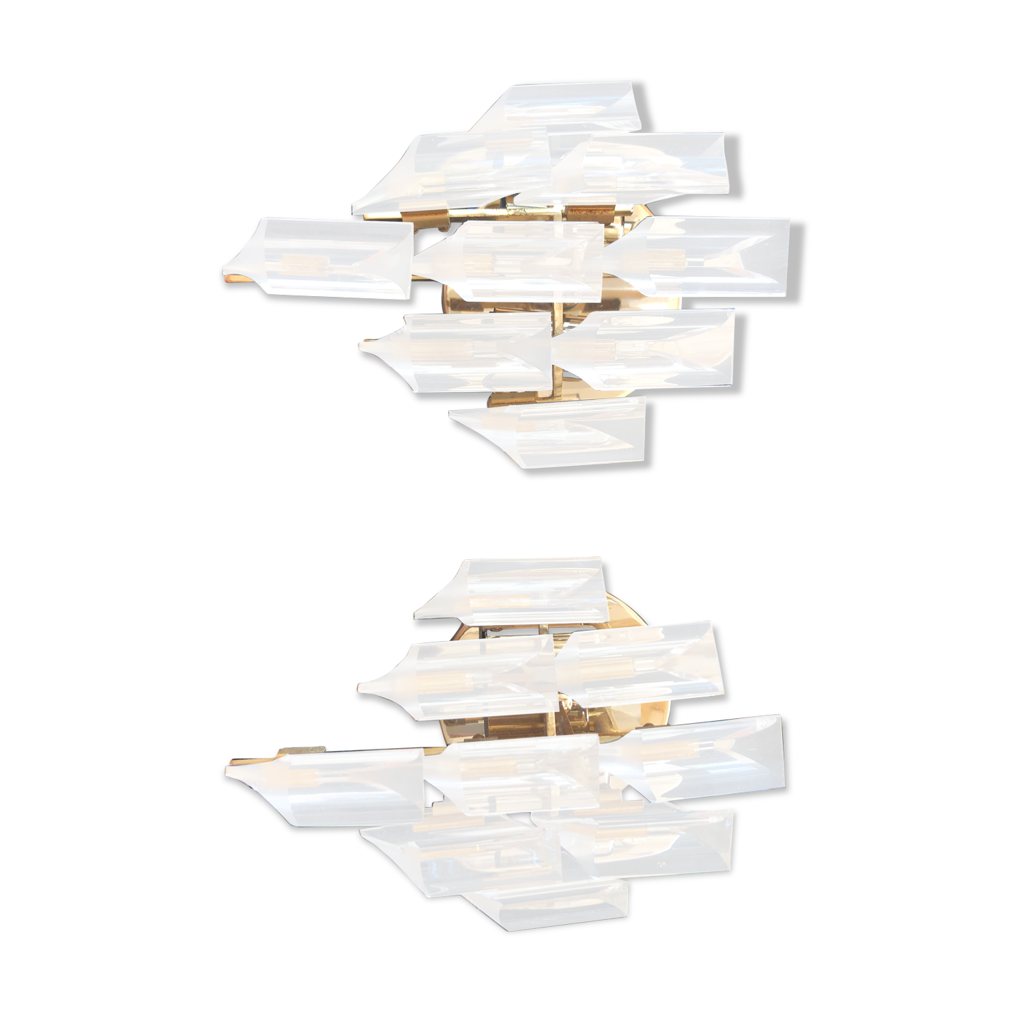 Pair of Venini sconces 1970 golden structure