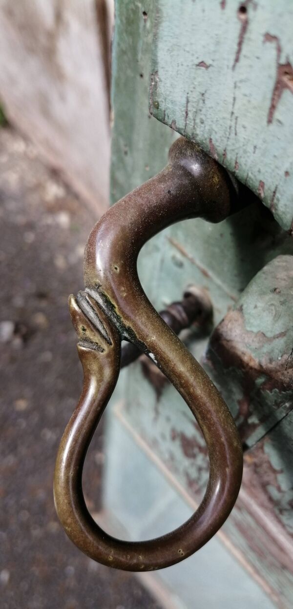 Porte en pin vitrée (6 carreaux) avec son imposte et son volet amovible