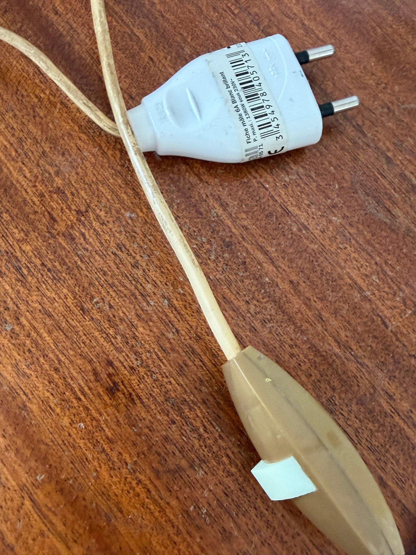 Vintage Scandinavian wall lamp