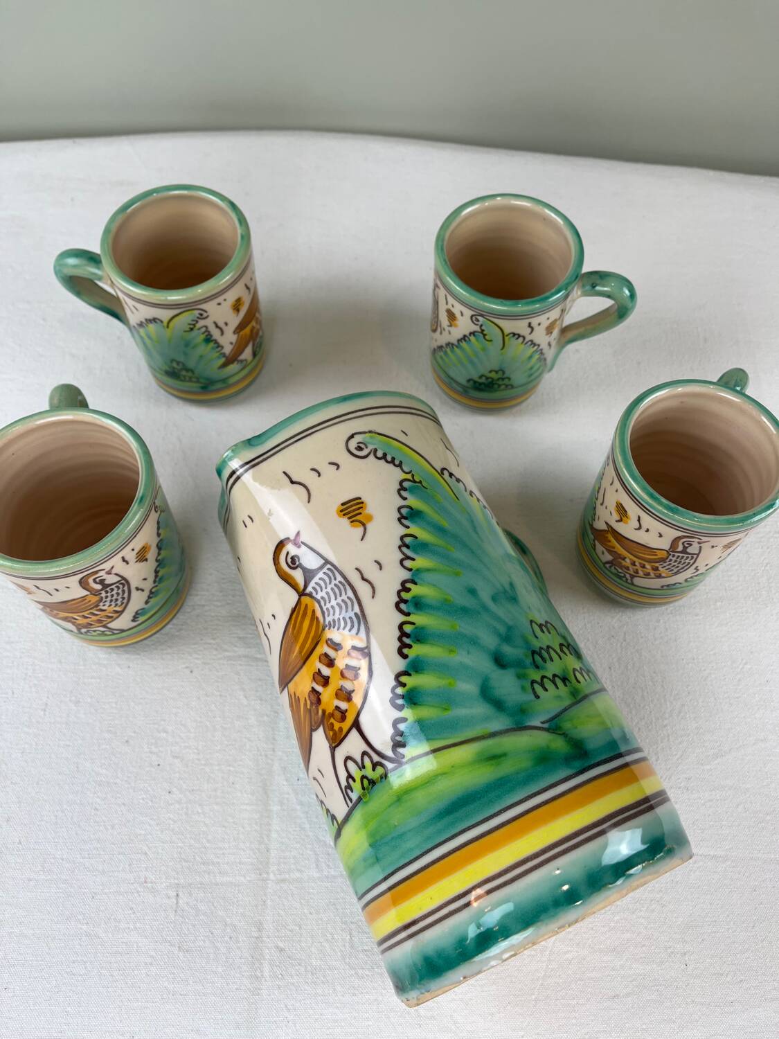 Decorated ceramic tableware
