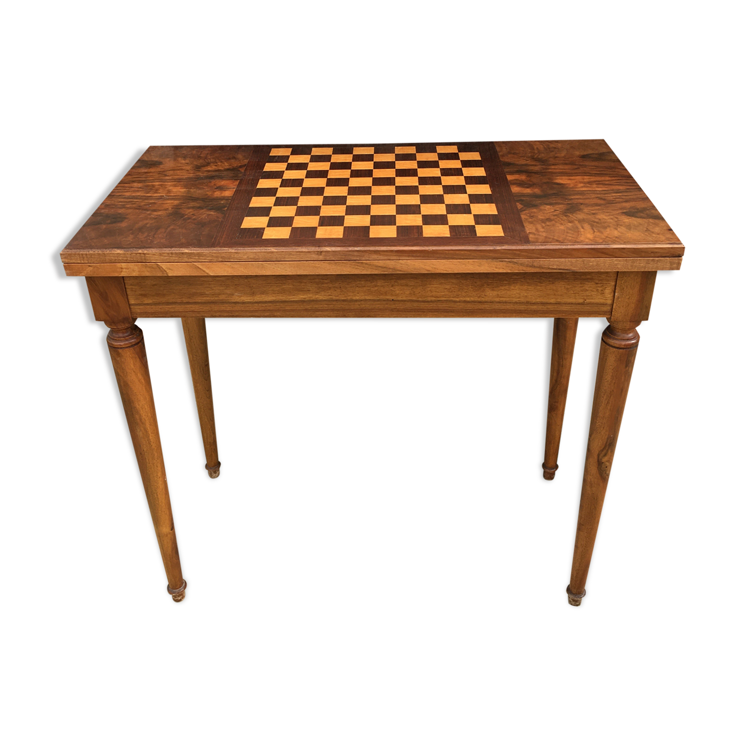 Walnut playboard