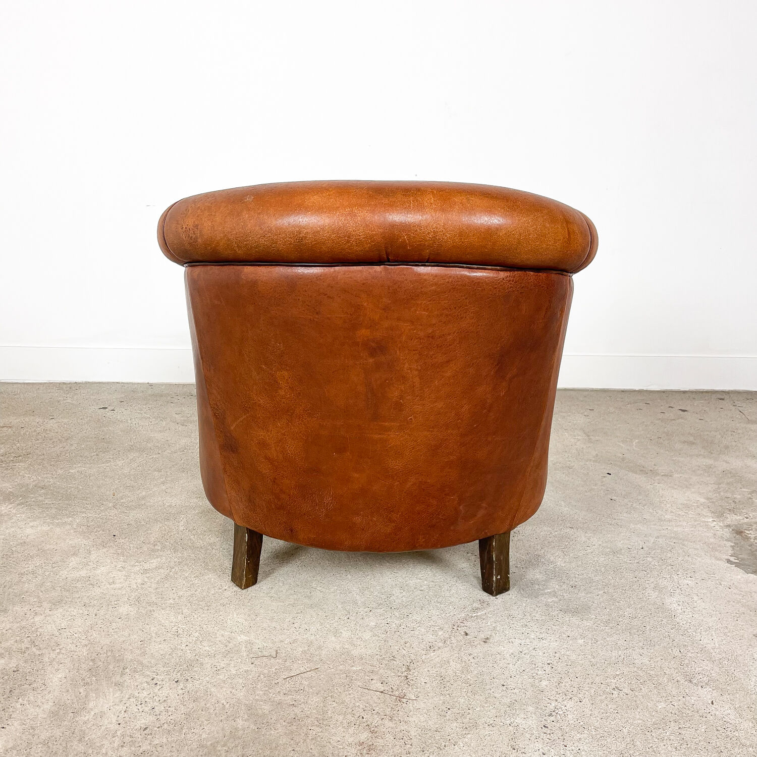 Vintage sheep leather club chair tub notter