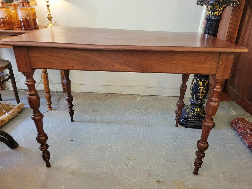 Petit bureau Louis-Philippe