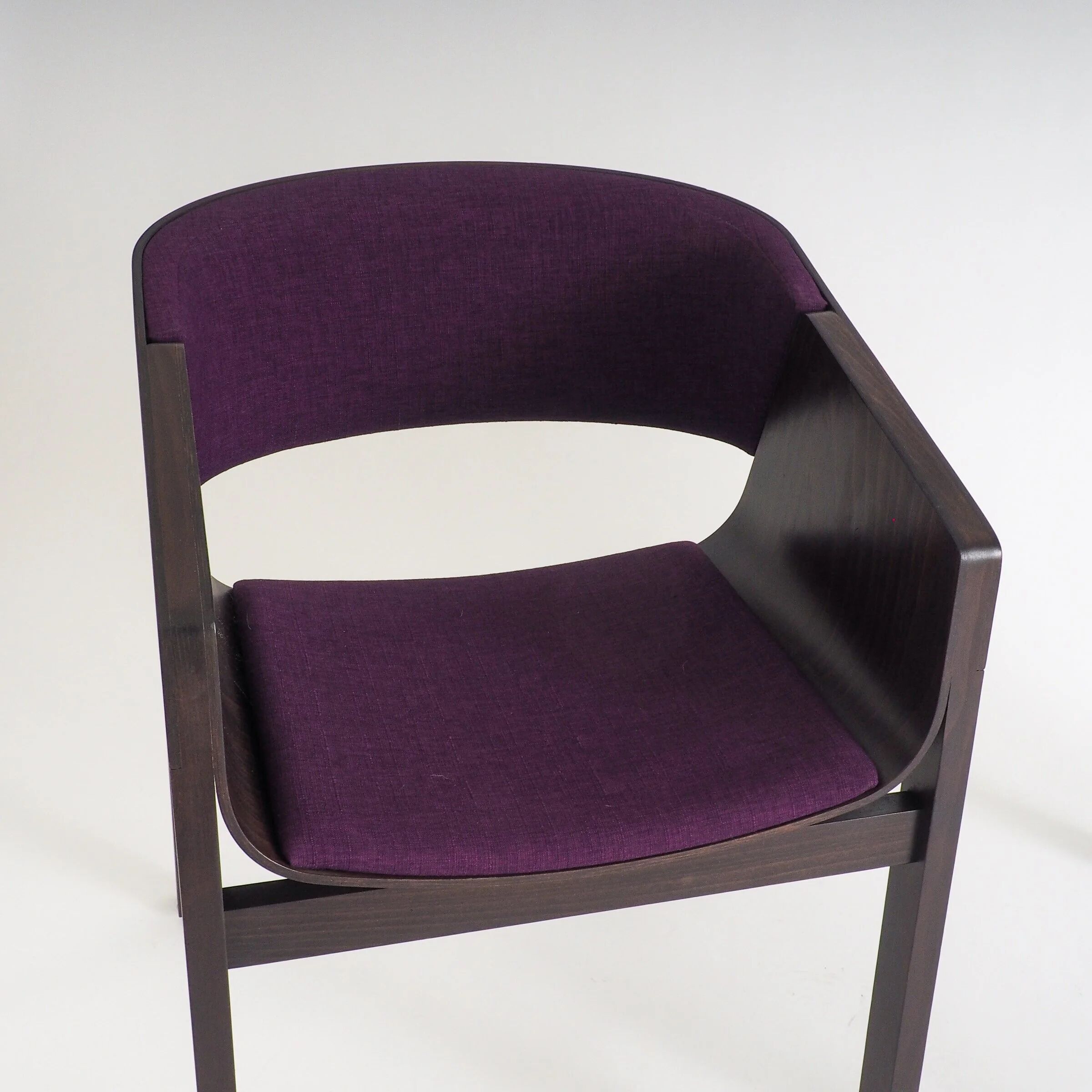 Ensemble de 2 fauteuils magnifiques par TON