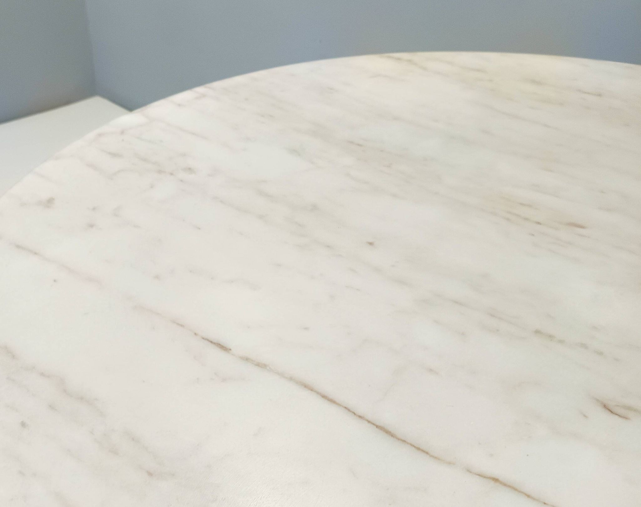 Dining Table with a Portuguese Pink Marble Top in the style of Carlo De Car