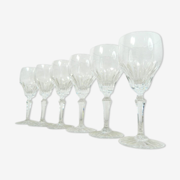 Set of 6 cut crystal liqueur glasses