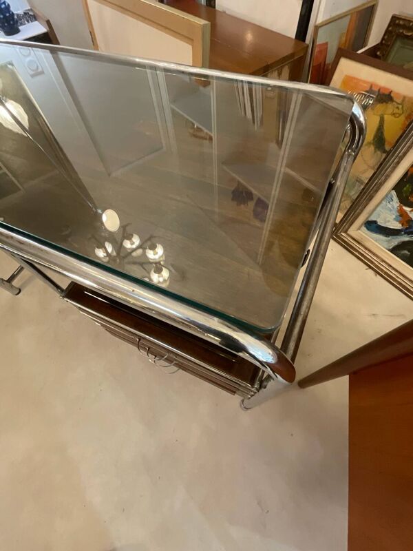 Bureau moderniste