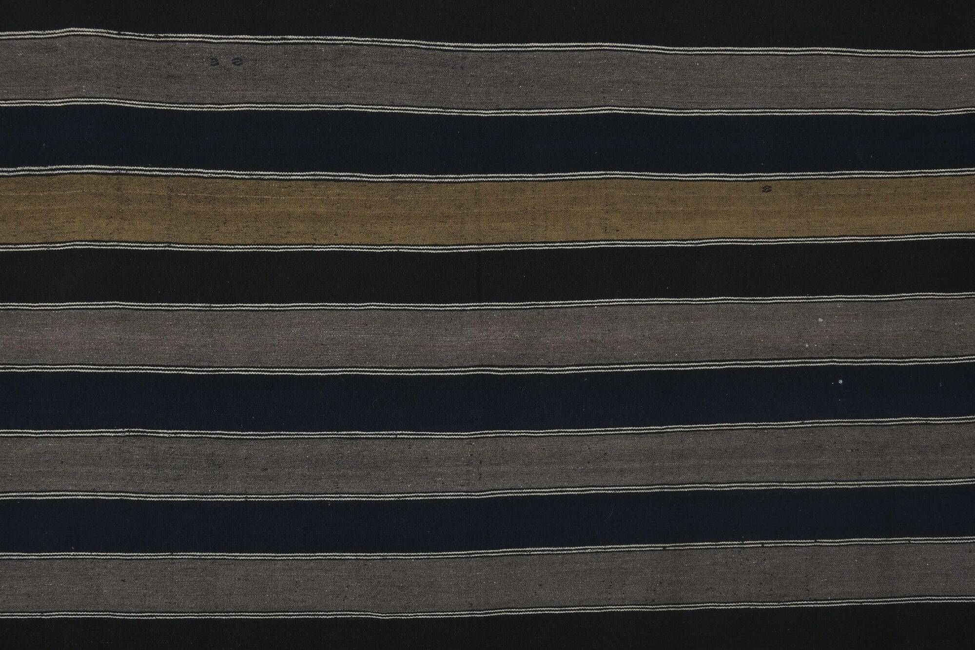 Vintage Turkish kilim, handwoven, 188x343 cm.