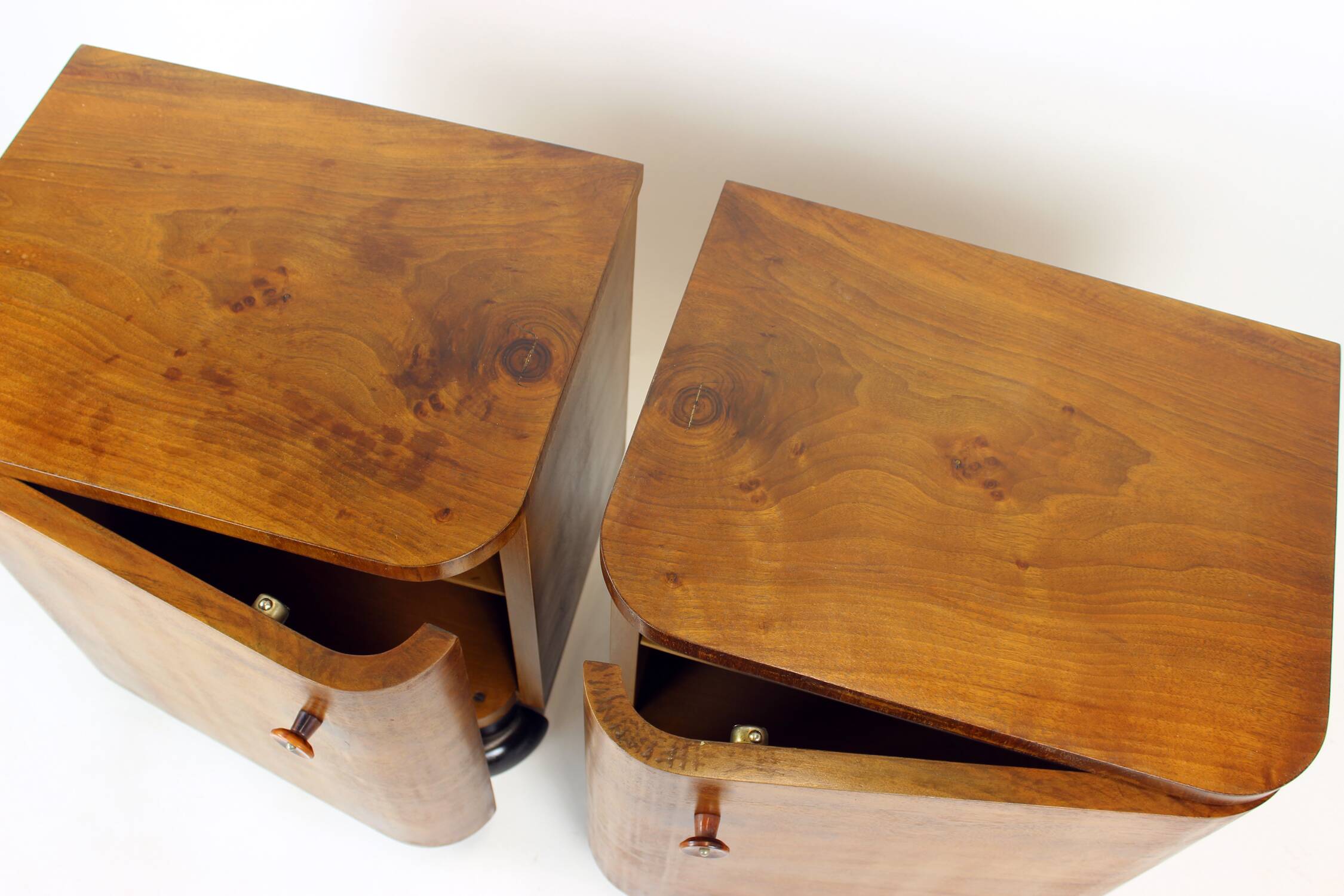 Minimalistic Art Deco Bedside Tables In Walnut Veneer, Czechoslovakia 1930s