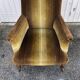 Fauteuil en velours rayé