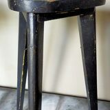 Paire de sellettes tripodes anciennes patine noire