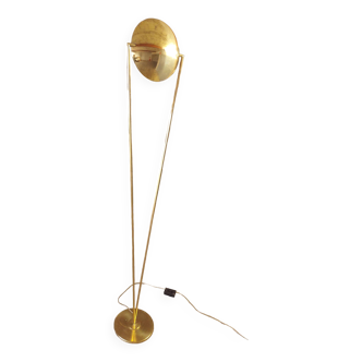 Victory brass floor lamp from the 80's, design studio Artof for Lumen