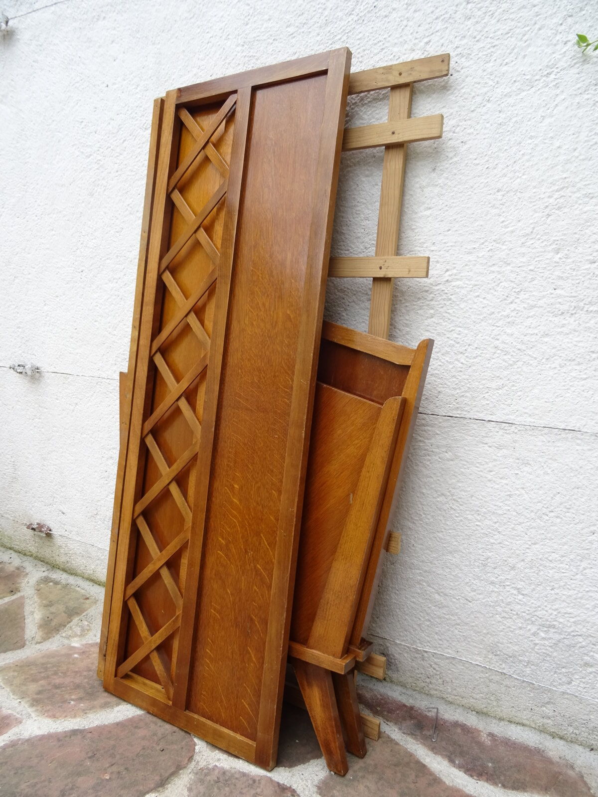 Children's bed with braces, 50s
