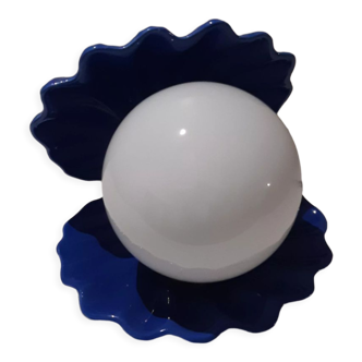 Blue shell lamp