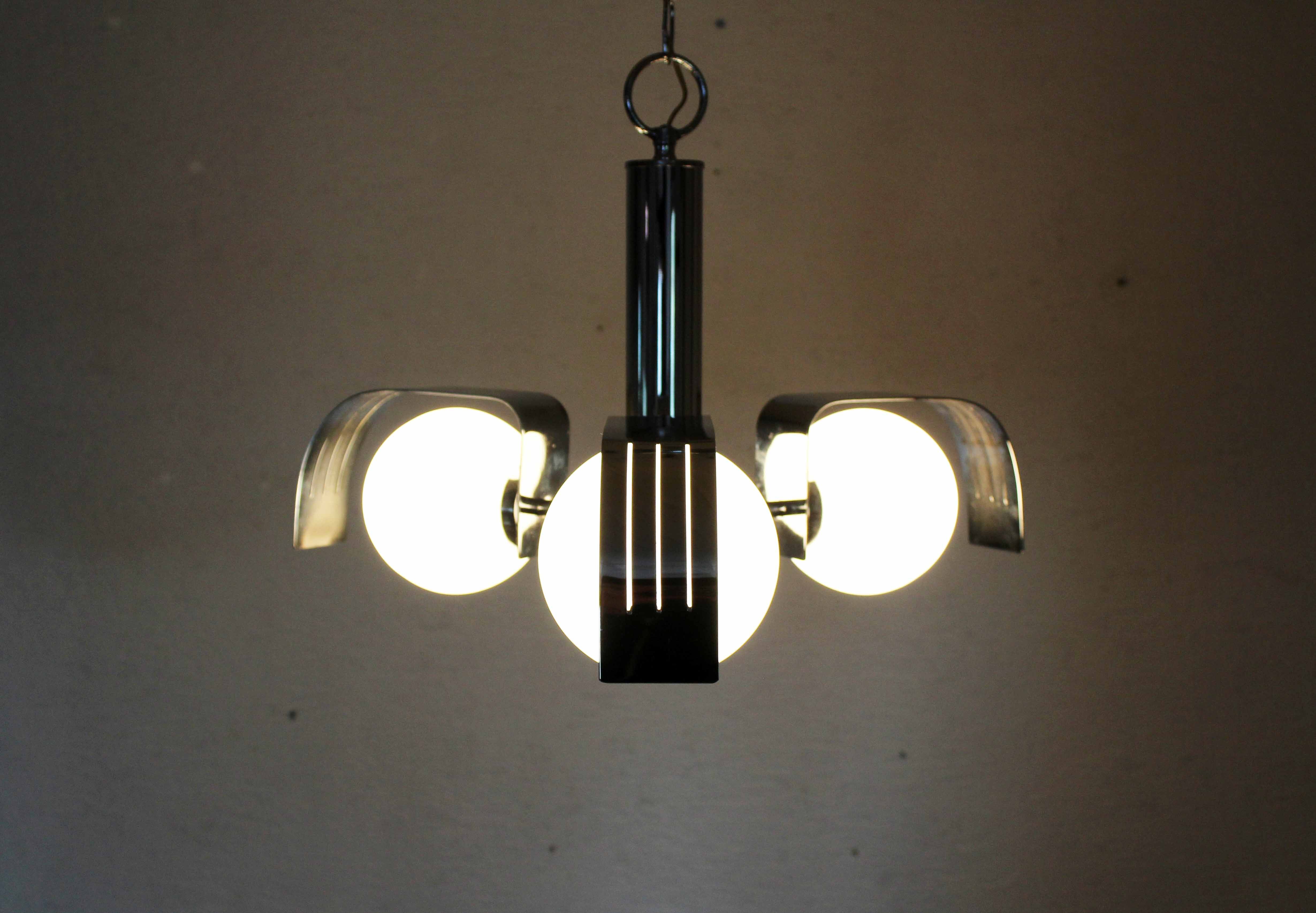 3-opaline sputnik and chrome metal hanging lamp 1970