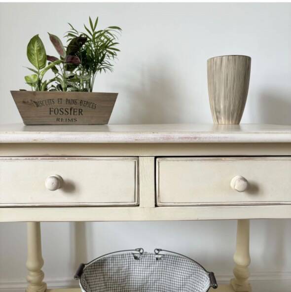 Parisian kitchen furniture