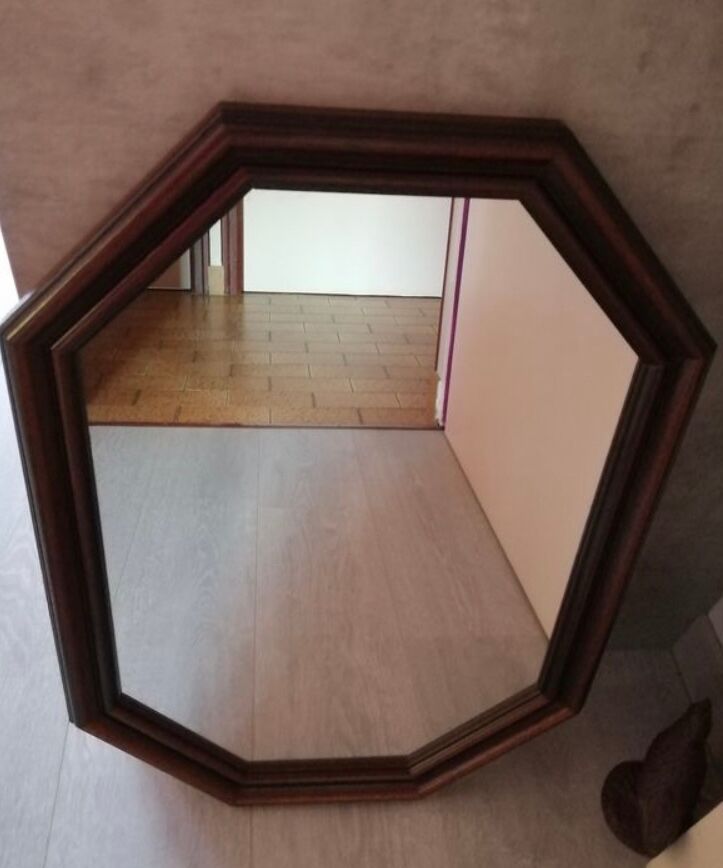 Wooden mirror 67x47cm