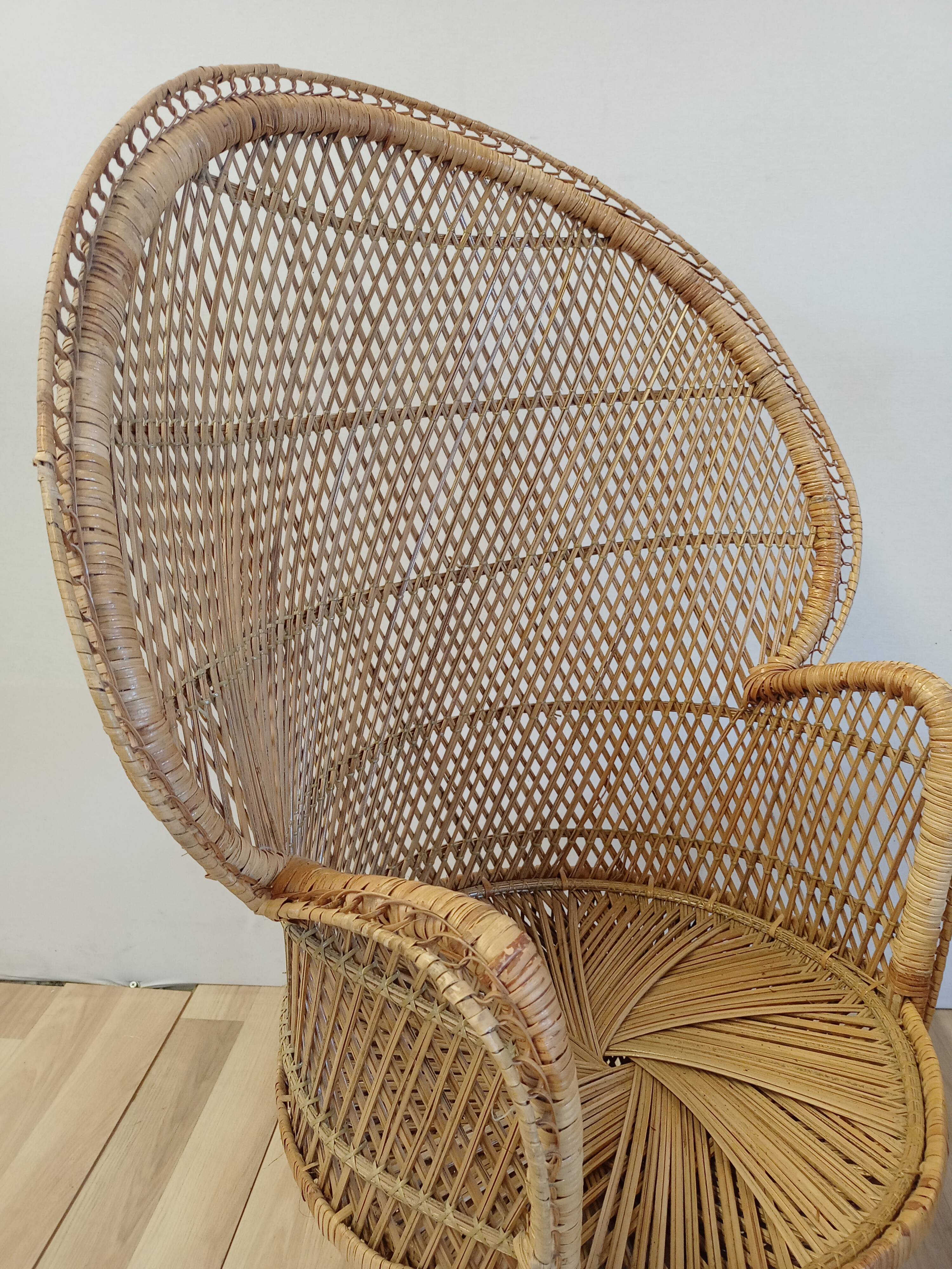 armchair "Emanuelle" and its rattan table