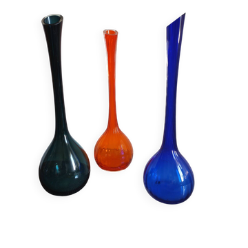 Série de 3 vases bouteilles en verre  scandinave et polonais 1970