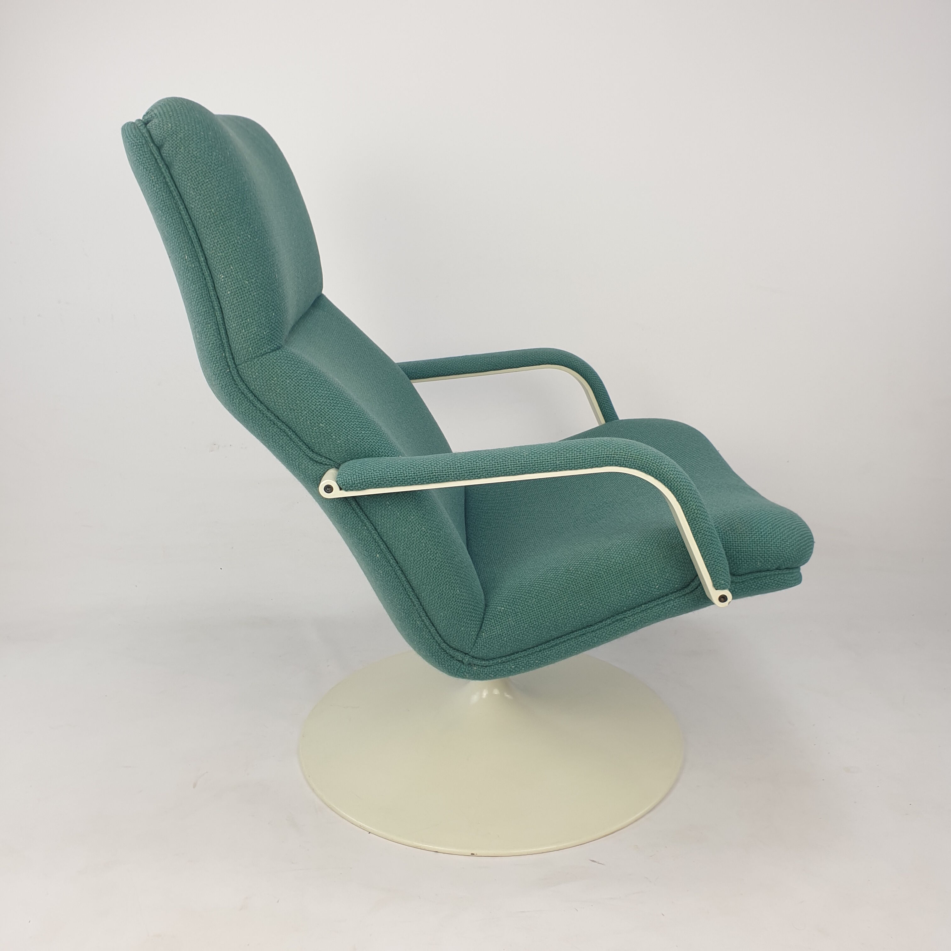 F182 Lounge Chair by Geoffrey Harcourt for Artifort, 1970s