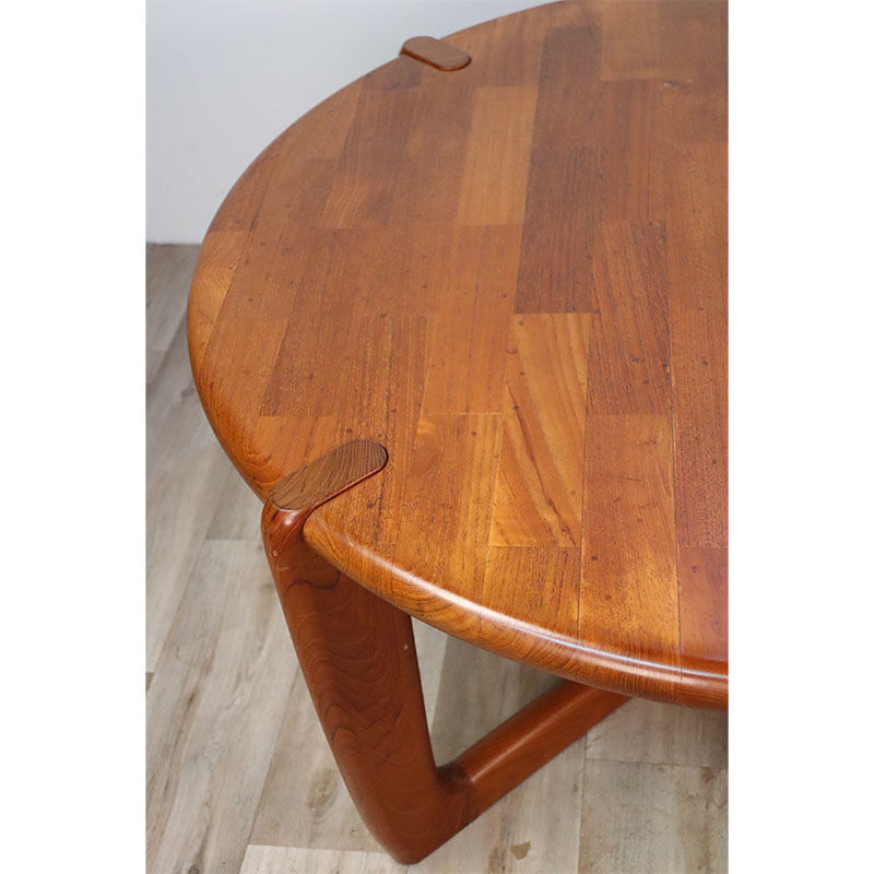 Scandinavian coffee table Denmark in teak 1960