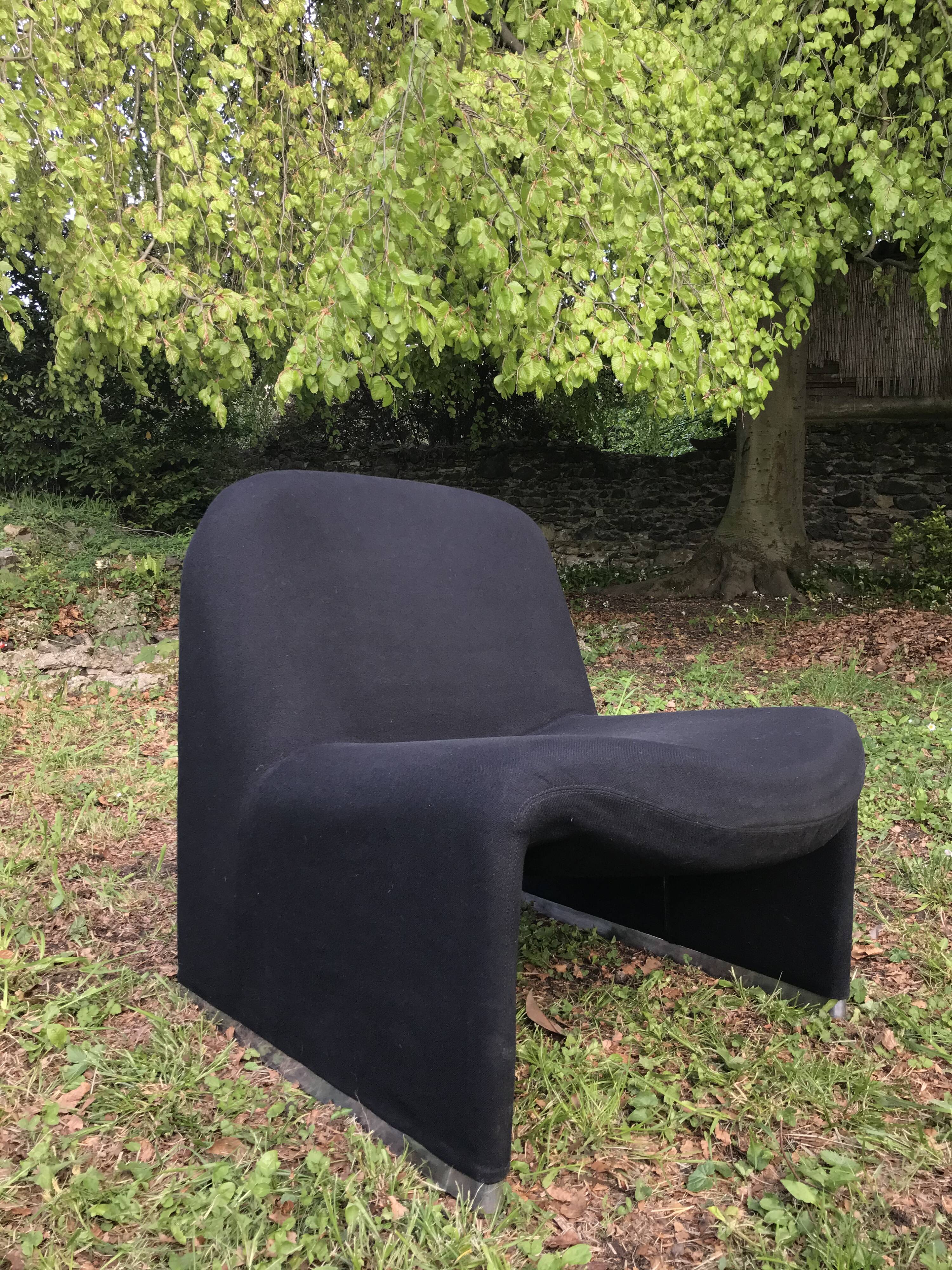 Alky chairs by Giancarlo Piretti, for Castelli