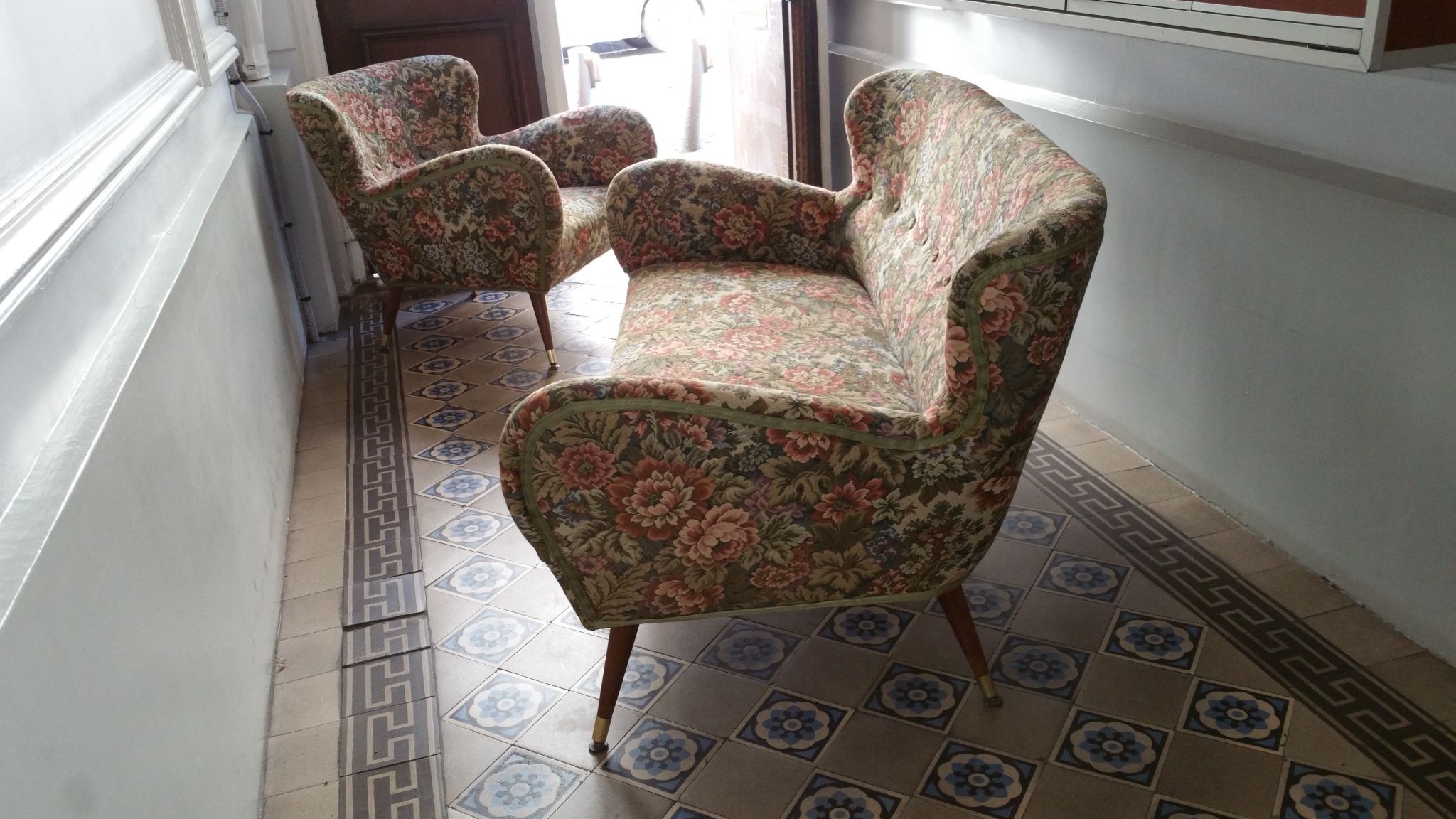Organic couch 50s/60s design low Italian vintage