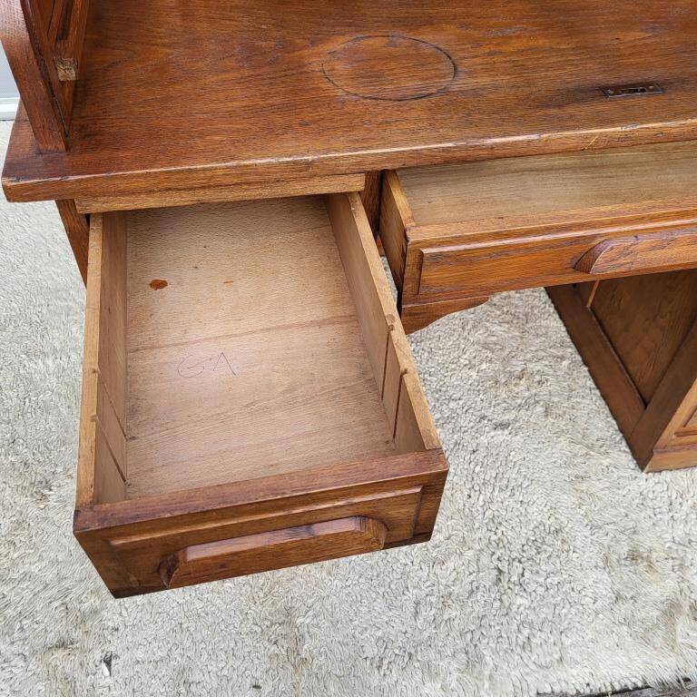 Counter, Art Deco desk