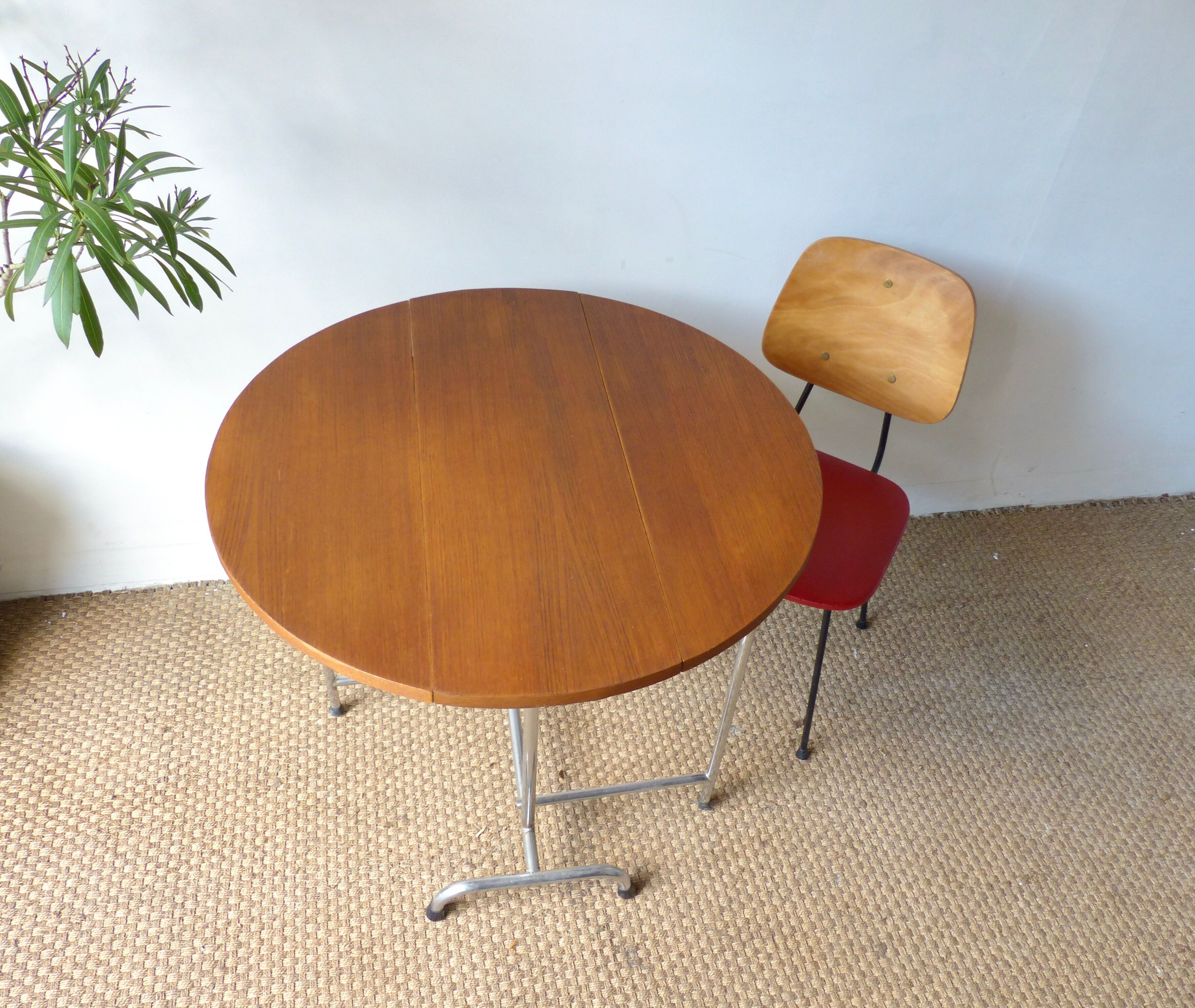 Vintage adjustable folding table