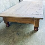 Farm table