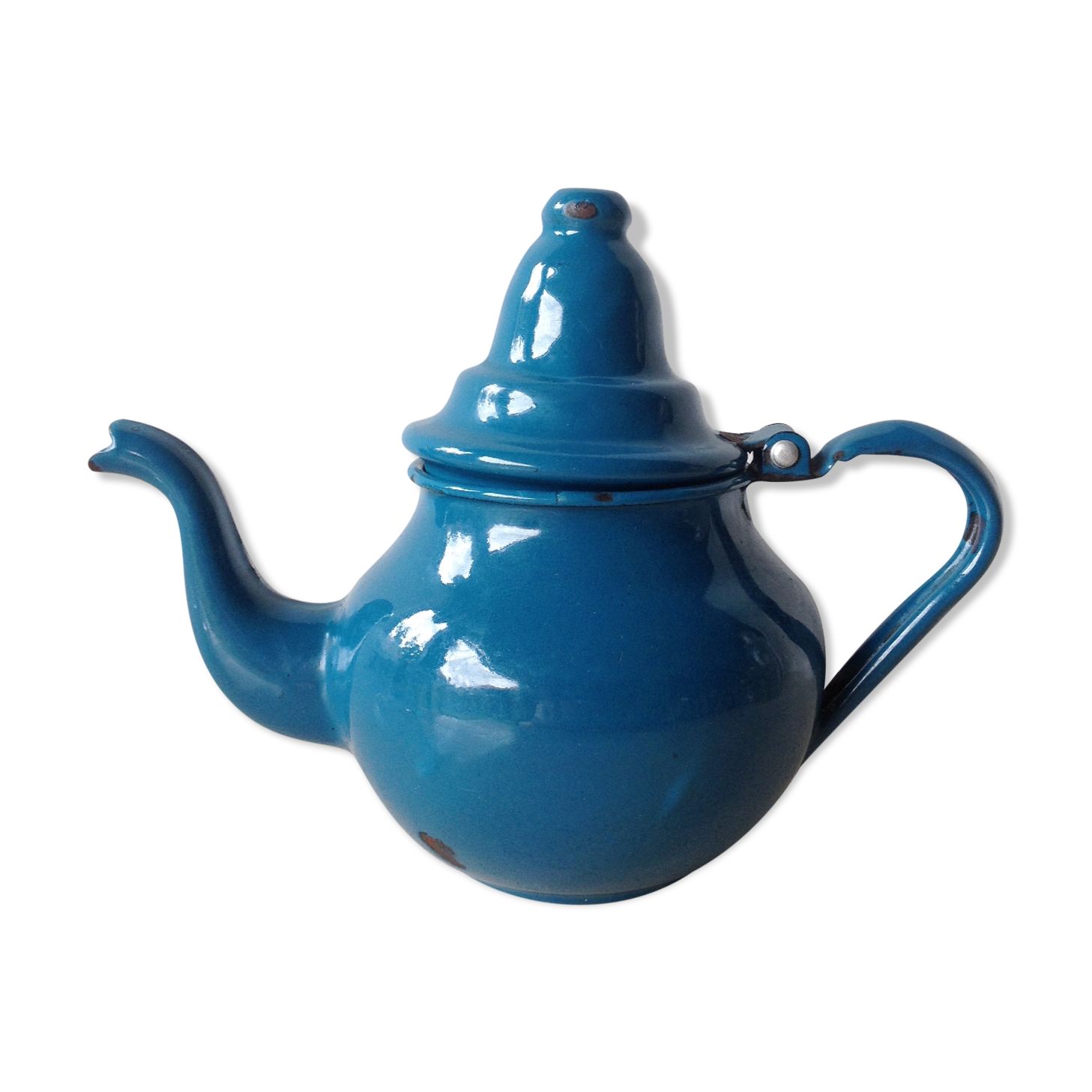 Teapot blue enameled metal