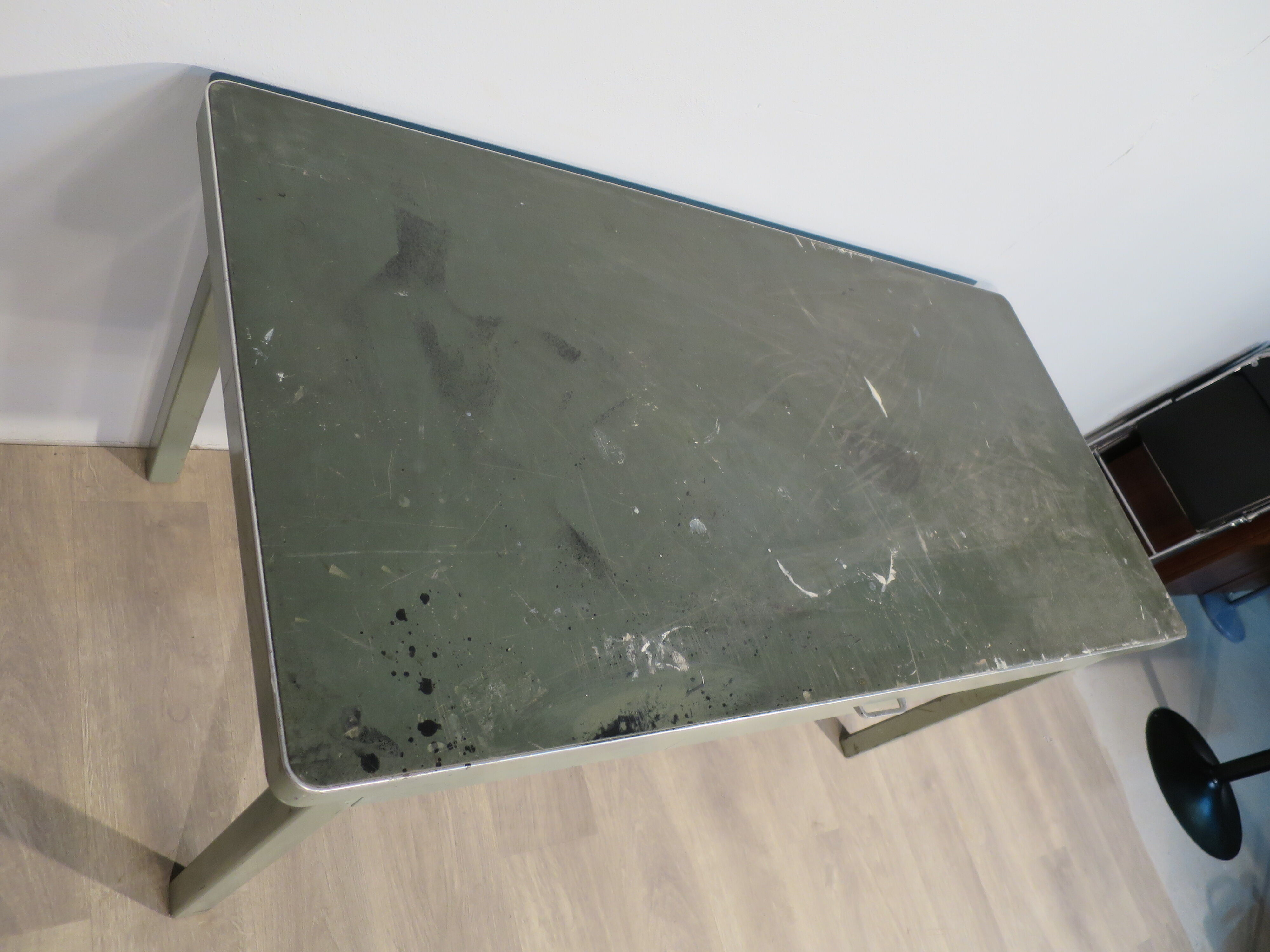 Industrial desk brand Yac 50