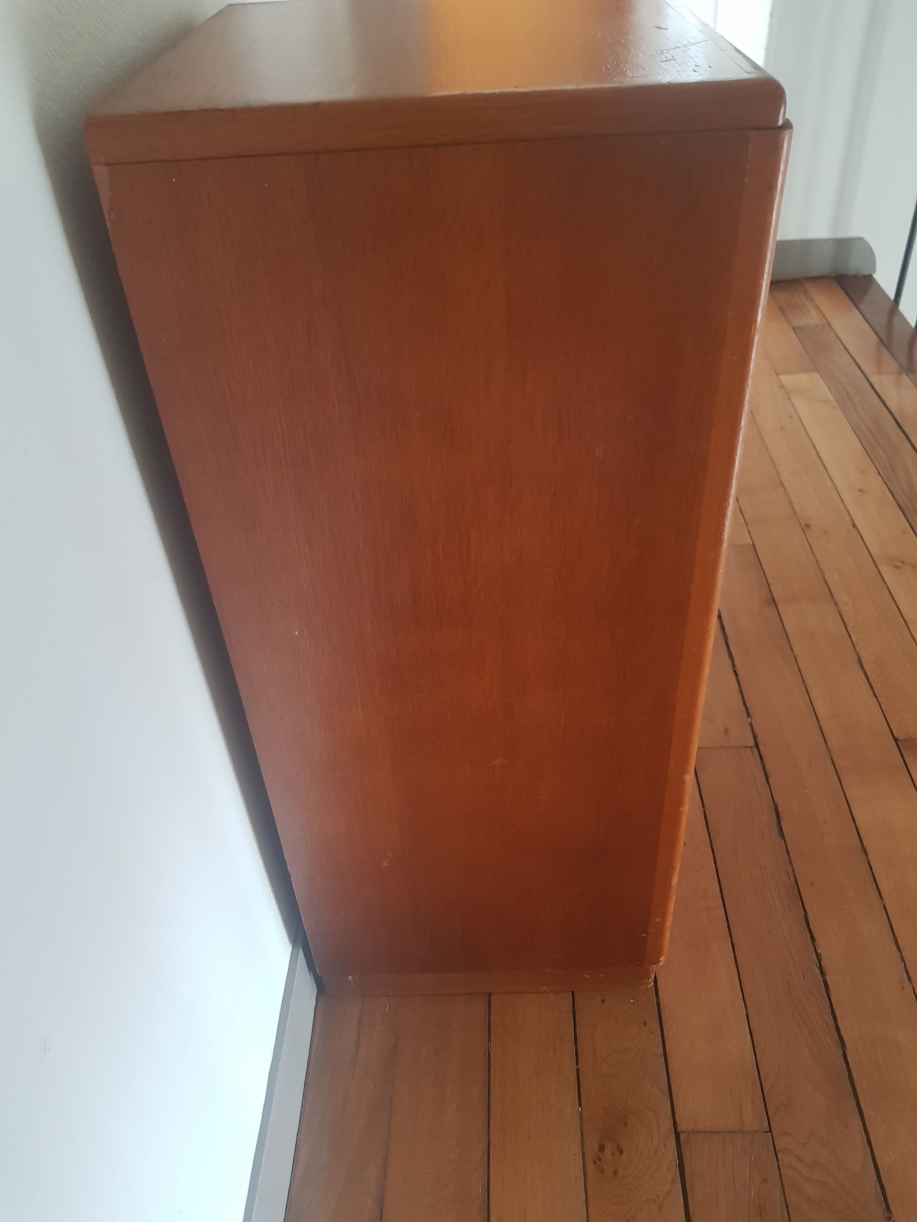 Furniture with a sliding drawer