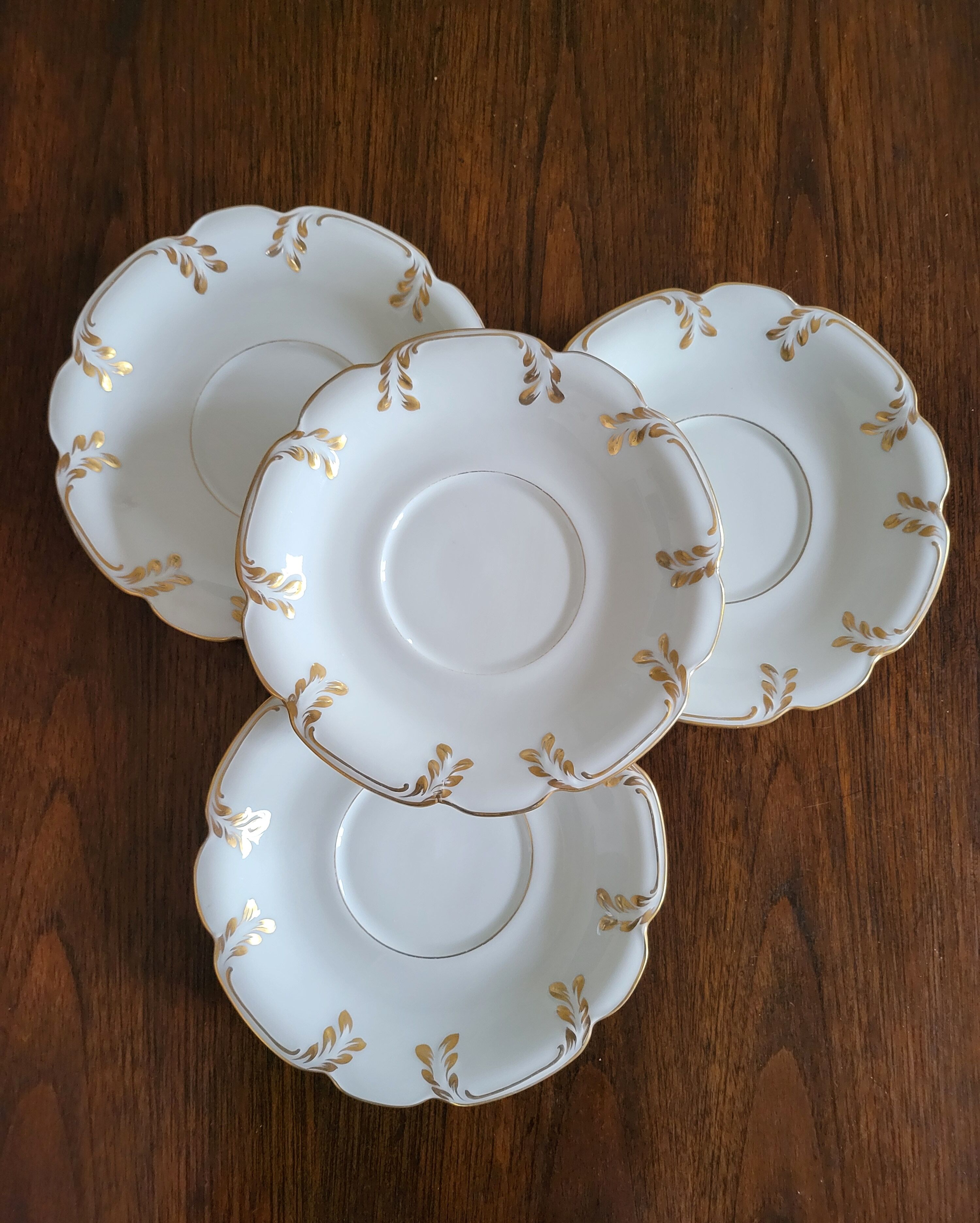 4 Dessert Plates in Old Paris Porcelain