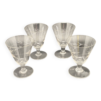 Verres à eau avec motif ciselés (épis de blé)