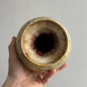 Vase en céramique jaune et bleu