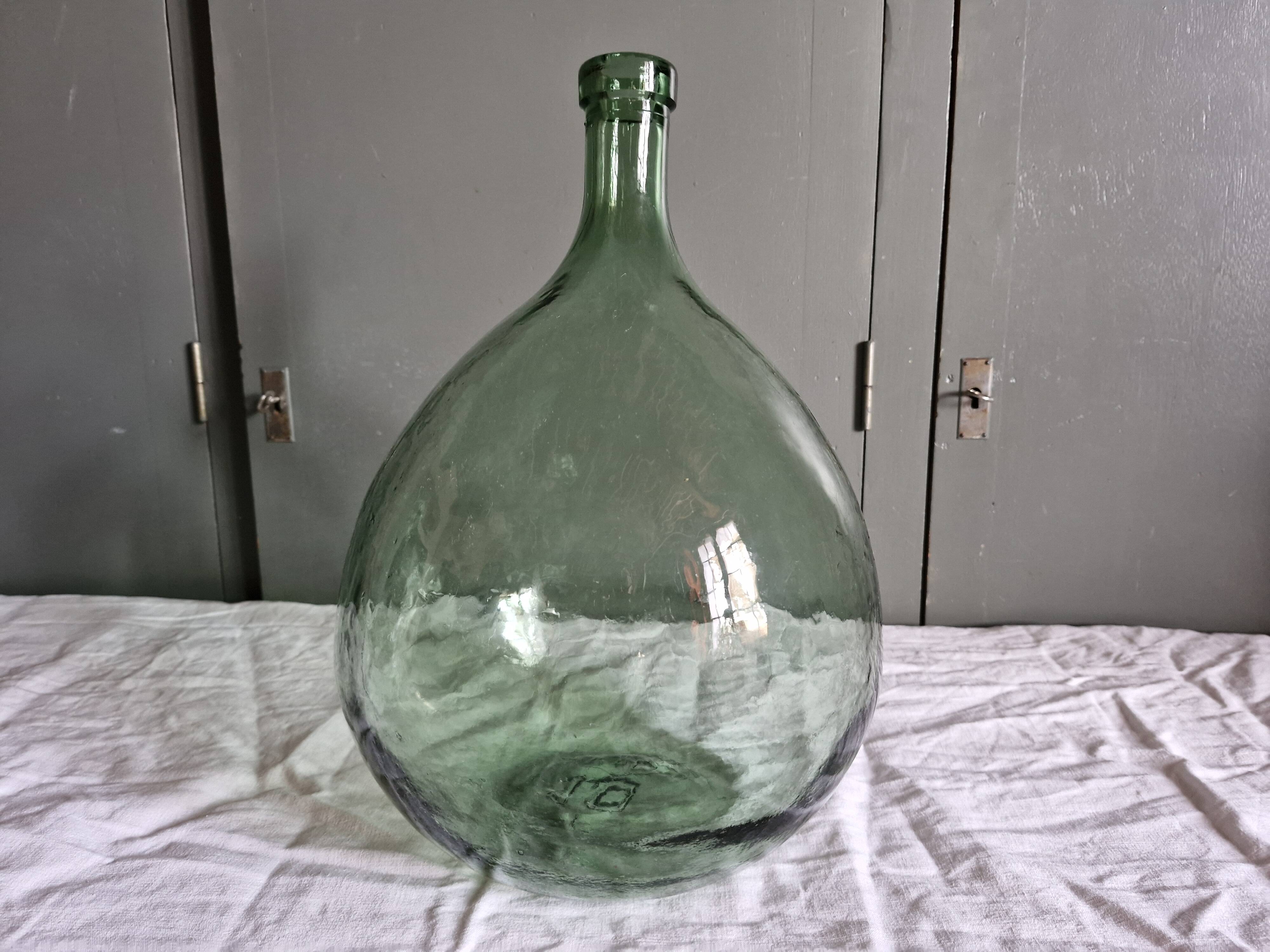 Old demijohn - 10 liters - height 31 cm