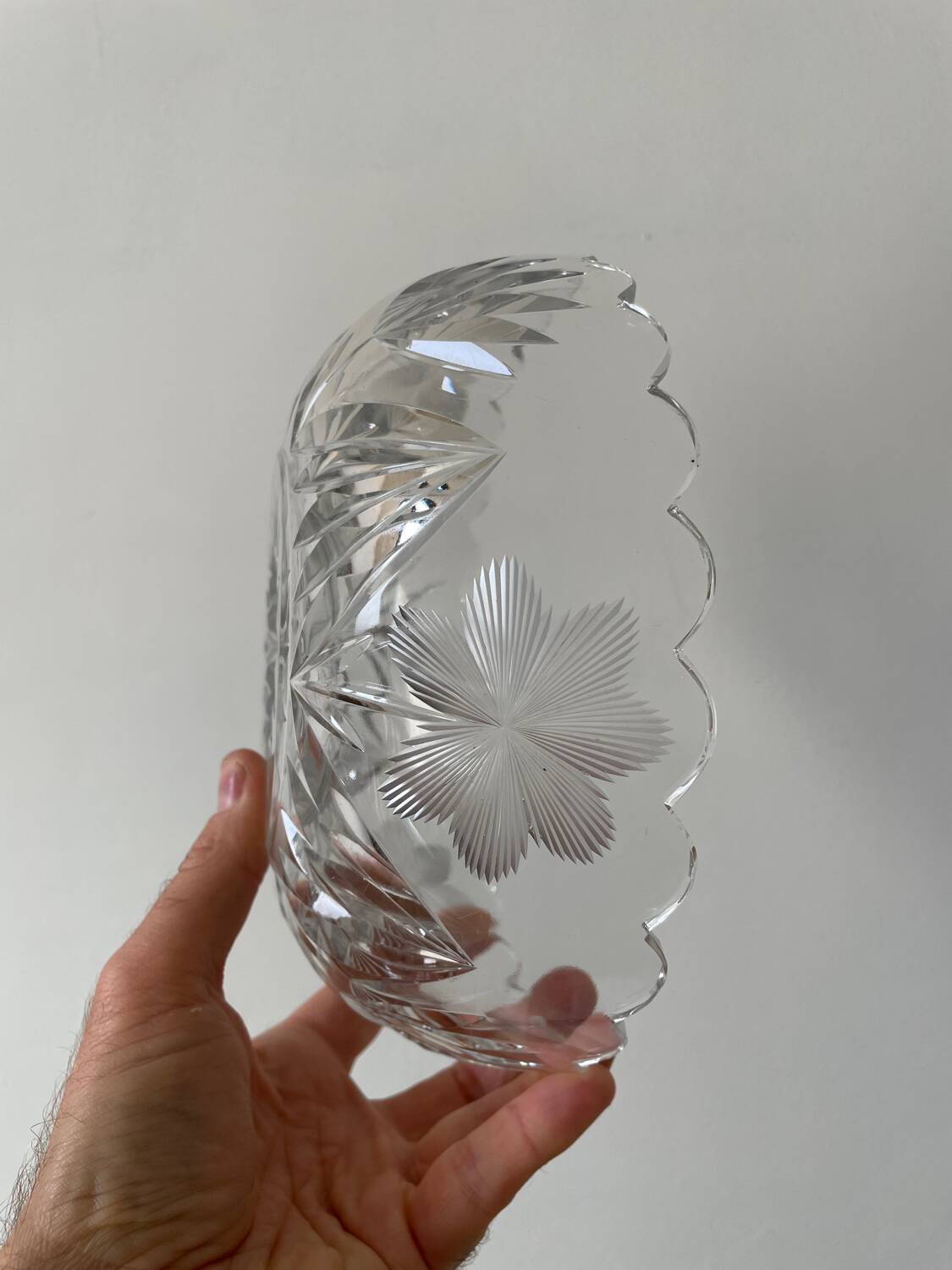 Saladier / coupe à fruits en cristal gravé