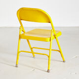 Chaise pliable jaune