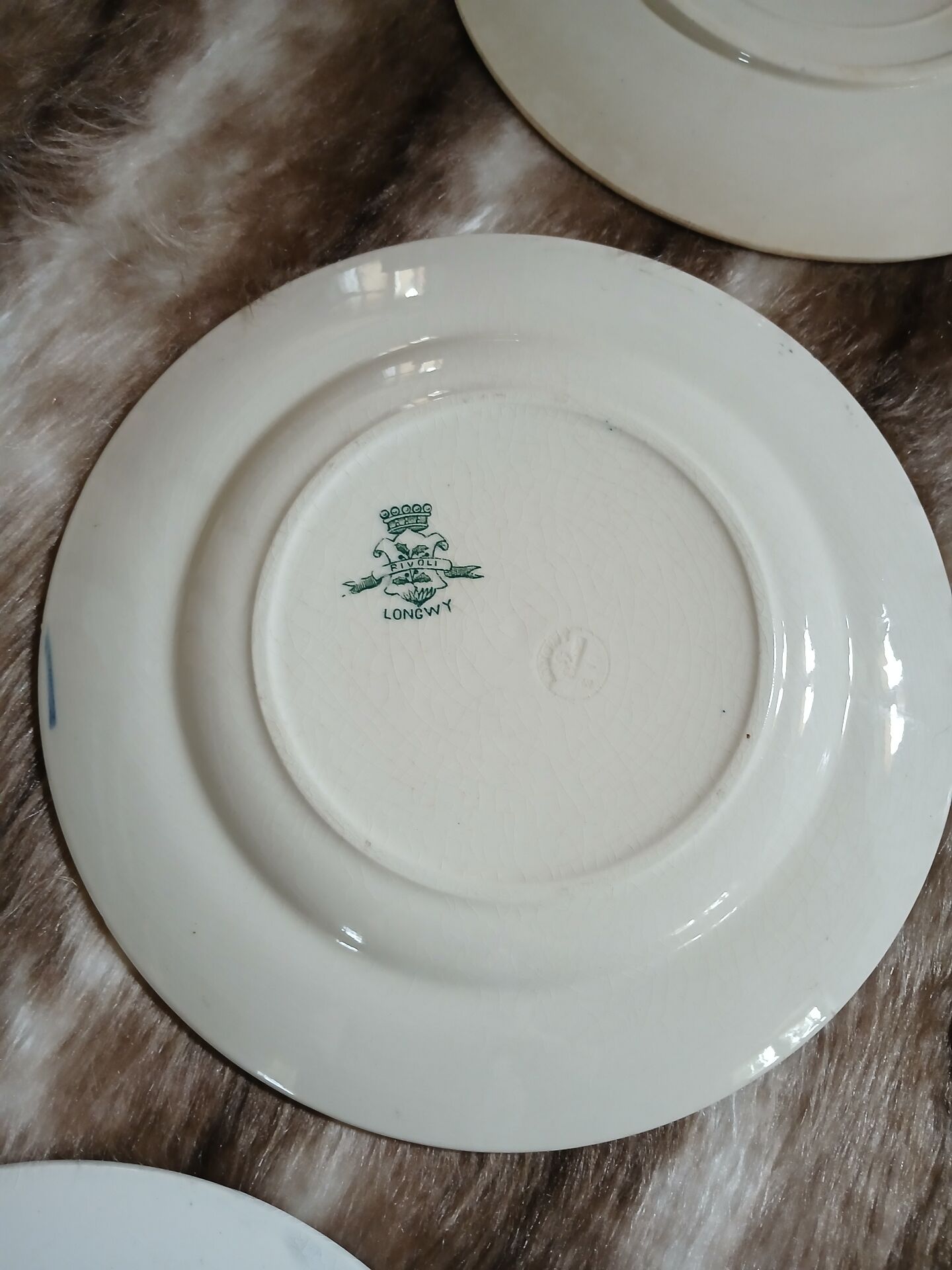 8 mismatched ironstone dinner plates